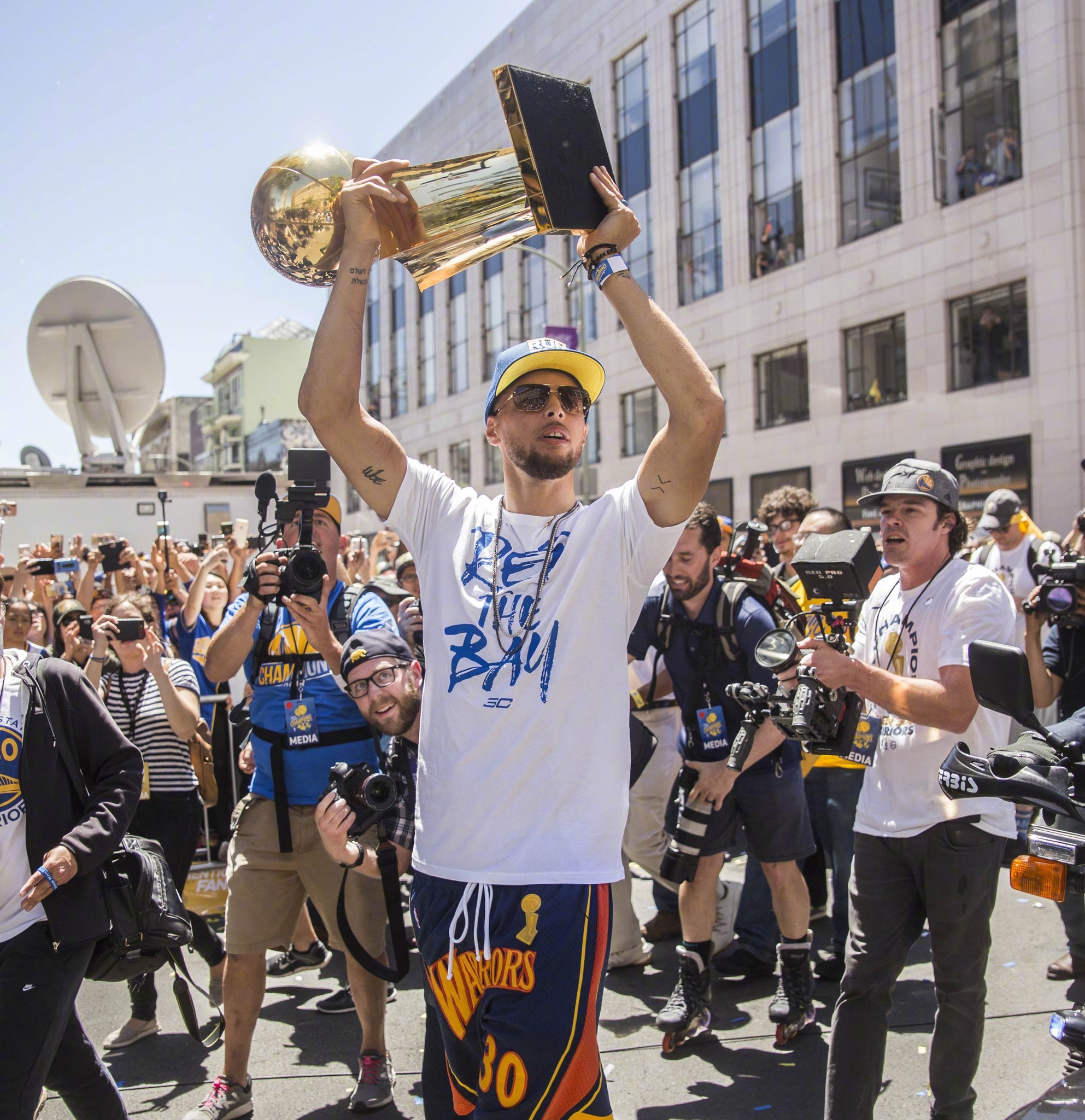 朱婷首发8分闪耀意甲，科内利亚诺3-0横扫库内奥斩获两连胜（朱婷首发砍8分闪耀意甲，科内利亚诺3-0零封库内奥豪取两连胜）