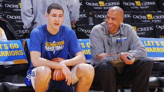 官方：那不勒斯中场安古伊萨当选意甲10月最佳球员（官宣：那不勒斯中场安古伊萨荣膺意甲10月最佳球员）