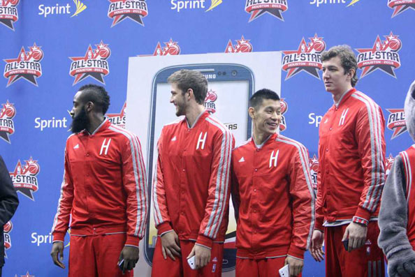 罗马诺：霍伊伦和国米早已没联系；国米要买德温特就得先卖人（罗马诺：霍伊伦与国米已久无联系；若要签下德温特，国米必须先卖人）