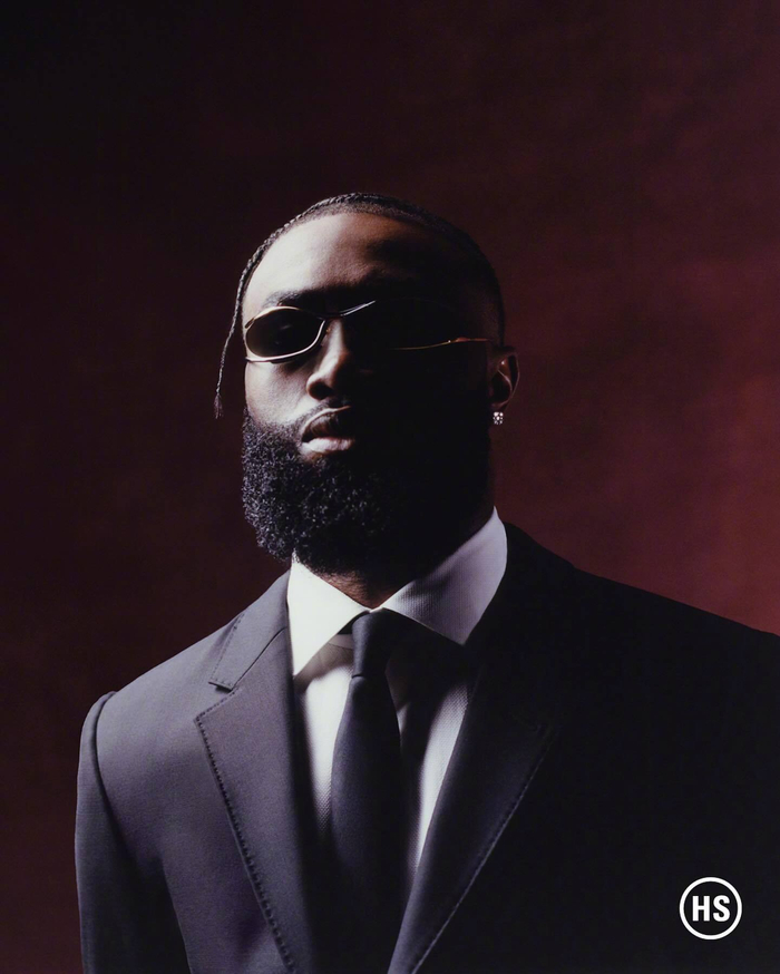 森林狼vs马刺前瞻：爱德华兹PK福克斯，两队皆欲取得连胜（森林狼对阵马刺前瞻：爱德华兹迎战福克斯，双方力争延续胜势）