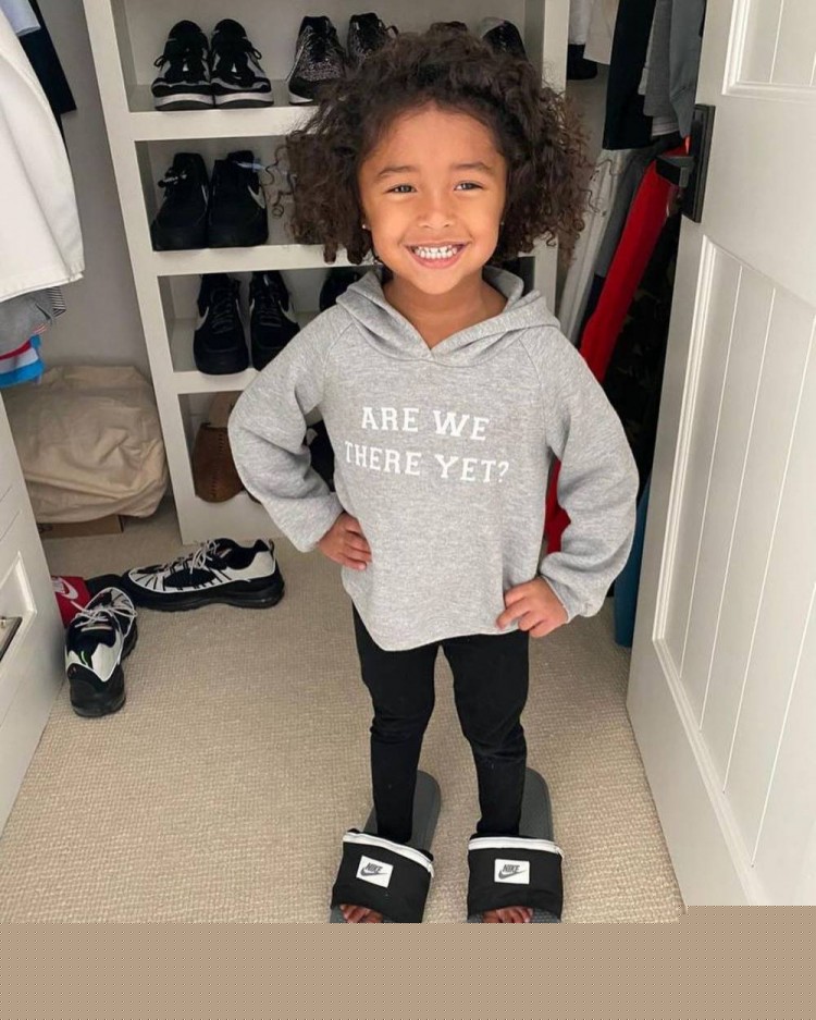 特德斯科：德布劳内能发现其他人发现不了的空当，并传出好球（特德斯科：德布劳内能洞察他人忽视的空当，送出精妙传球）