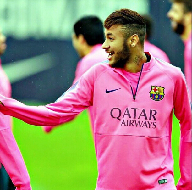 与媒体的广 与媒体的广